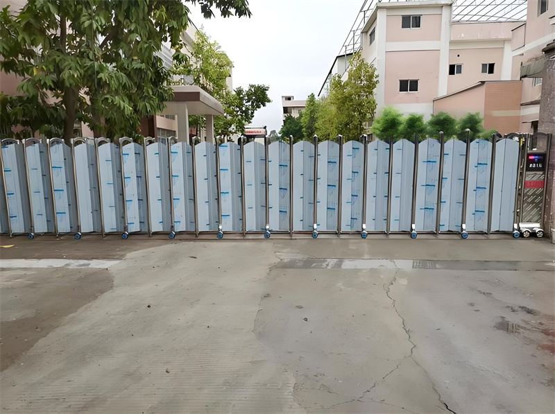 伸縮閘（zhá） (2)