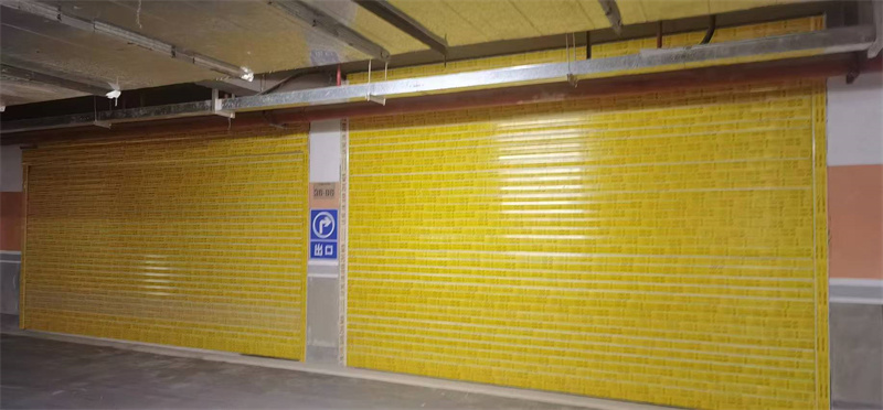 雙層鋁合（hé）金卷閘（zhá）門（mén） (2)